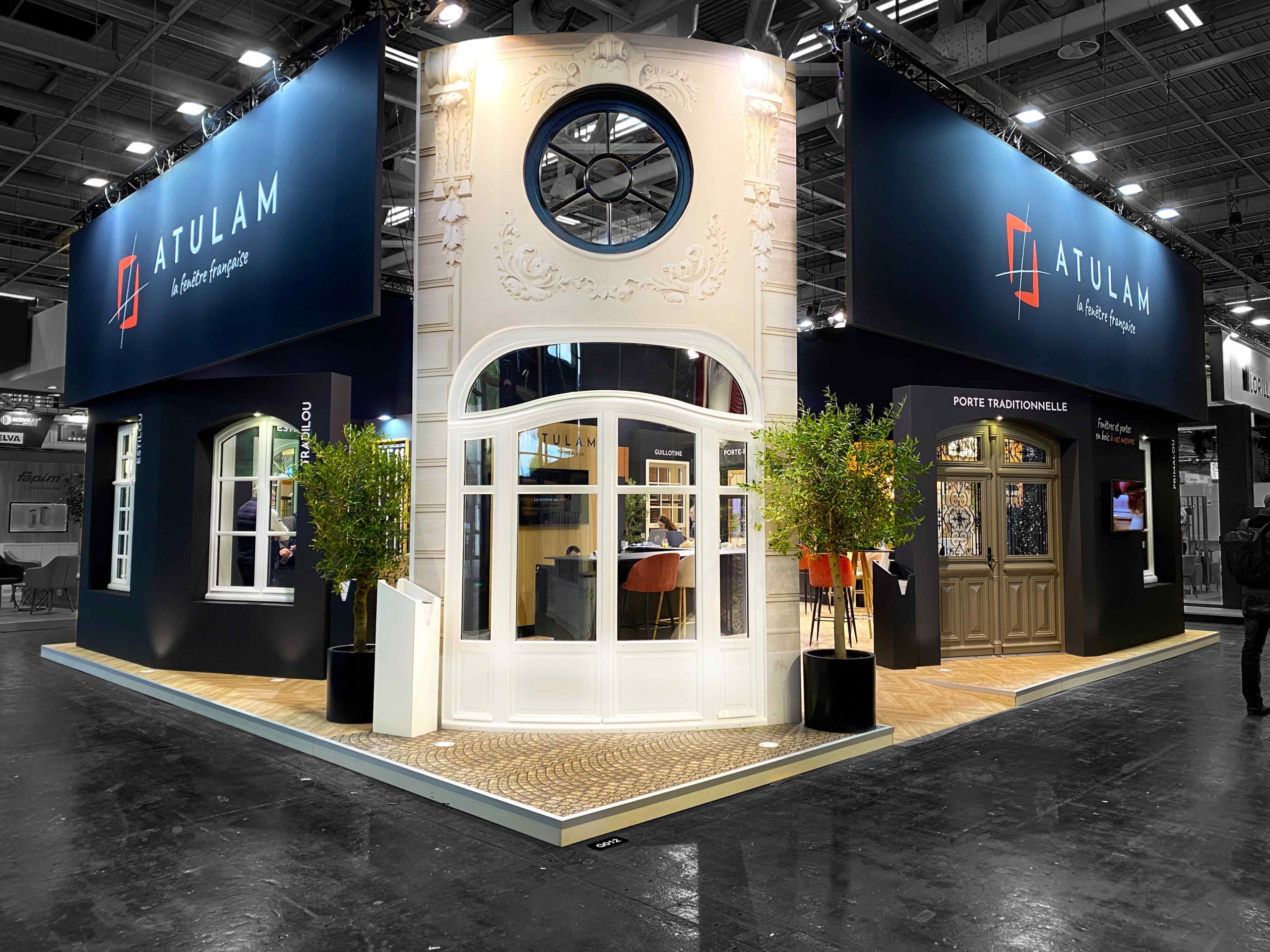 stand traditionnel réalisé par audace pour Atulam sur batimat 2024. Illustration pour un article sur batimat 2026.