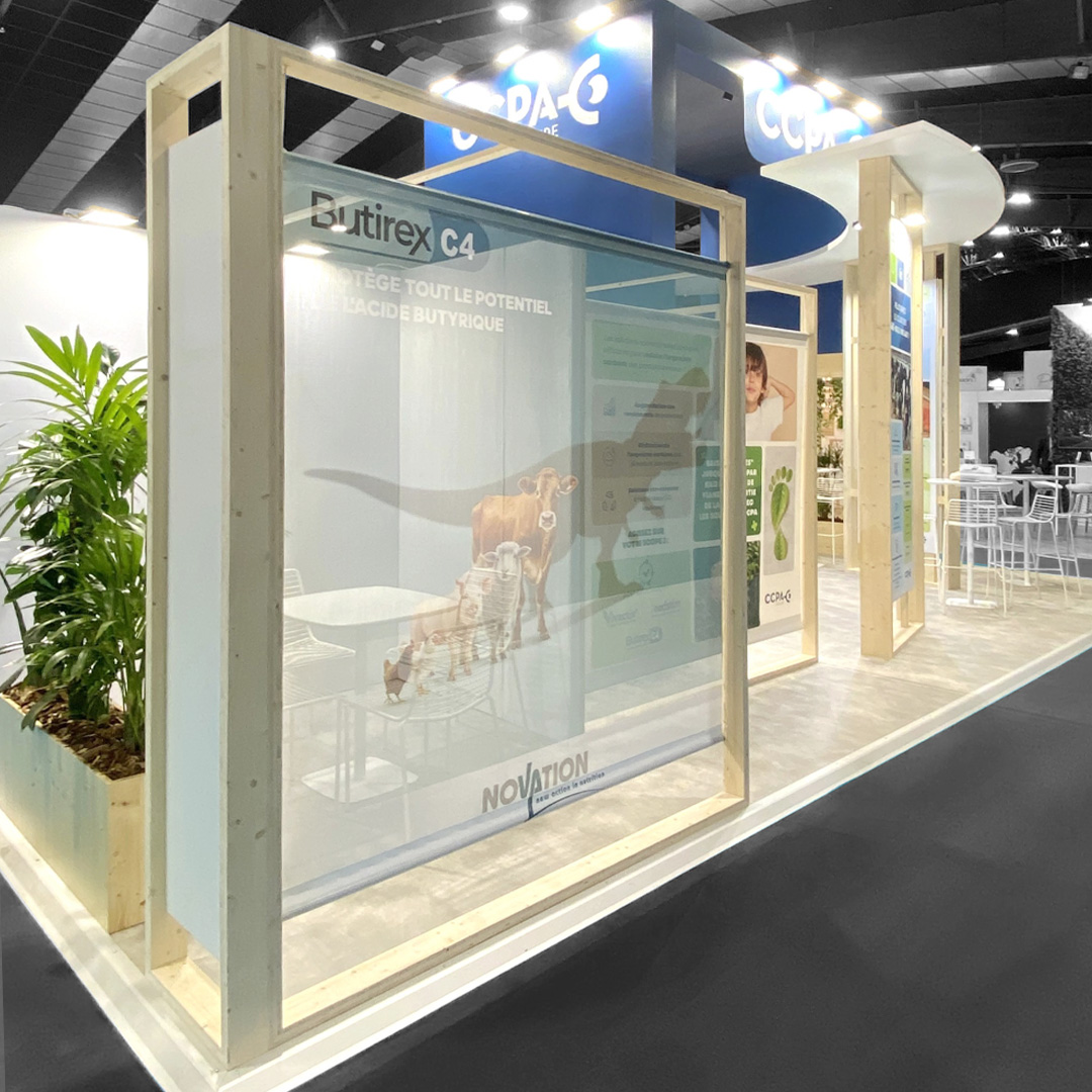 photo du stand modulable cccpa sur le space à renne - zoom sur les claustras avec effet de transparence - réalisation par audace standiste à nantes et rennes