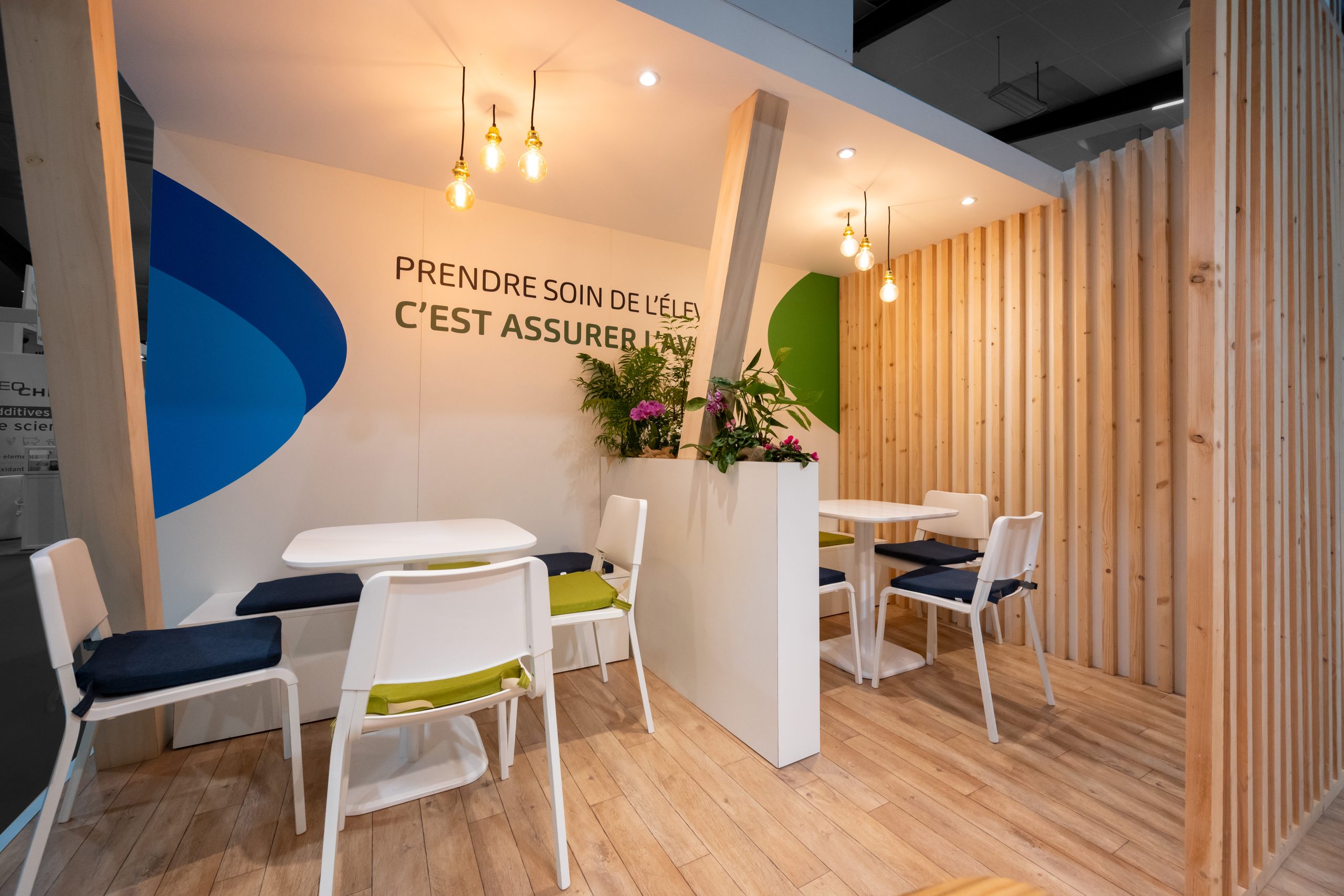 salle de réunion stand kersia - space - rennes - réalisation audace standiste à nantes et rennes