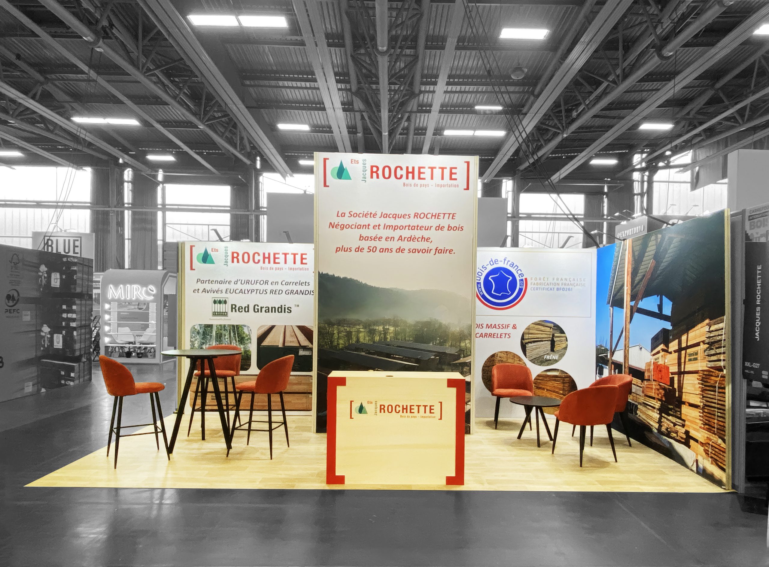 photo du stand vision jacques rochette pour le salon carrefour du bois cib - vue du stand entier de face - réalisation par audace standiste à nantes